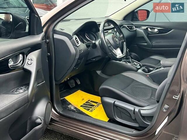 Коричневый Ниссан Кашкай, объемом двигателя 2 л и пробегом 103 тыс. км за 17800 $, фото 27 на Automoto.ua