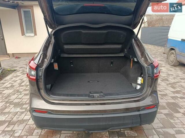 Коричневий Ніссан Кашкай, об'ємом двигуна 1.6 л та пробігом 256 тис. км за 17500 $, фото 10 на Automoto.ua