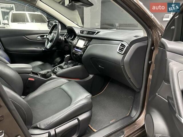 Коричневый Ниссан Кашкай, объемом двигателя 2 л и пробегом 32 тыс. км за 21200 $, фото 13 на Automoto.ua