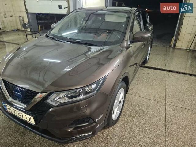 Коричневый Ниссан Кашкай, объемом двигателя 1.2 л и пробегом 48 тыс. км за 15000 $, фото 4 на Automoto.ua