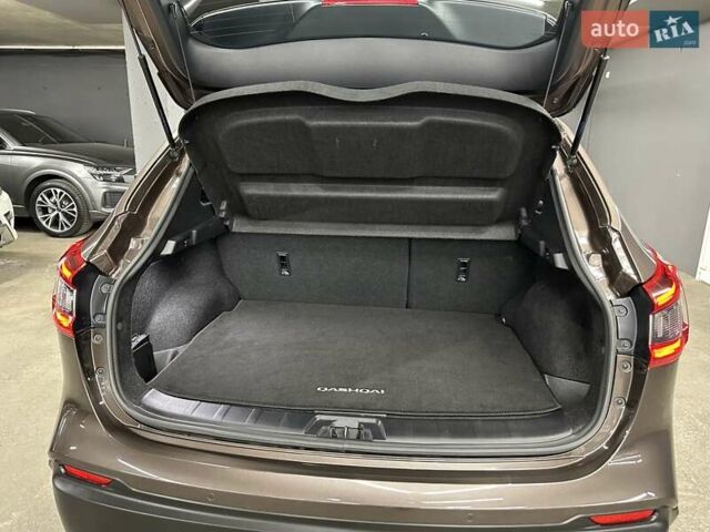 Коричневый Ниссан Кашкай, объемом двигателя 2 л и пробегом 32 тыс. км за 21200 $, фото 17 на Automoto.ua