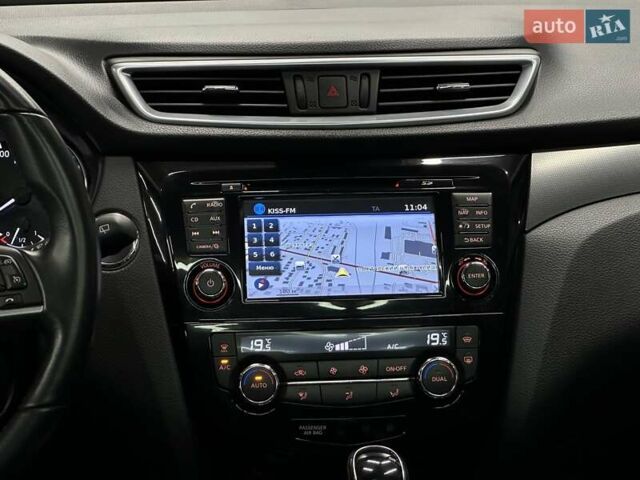 Коричневый Ниссан Кашкай, объемом двигателя 2 л и пробегом 32 тыс. км за 21200 $, фото 28 на Automoto.ua