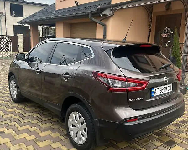 Коричневый Ниссан Кашкай, объемом двигателя 1.2 л и пробегом 86 тыс. км за 15200 $, фото 9 на Automoto.ua