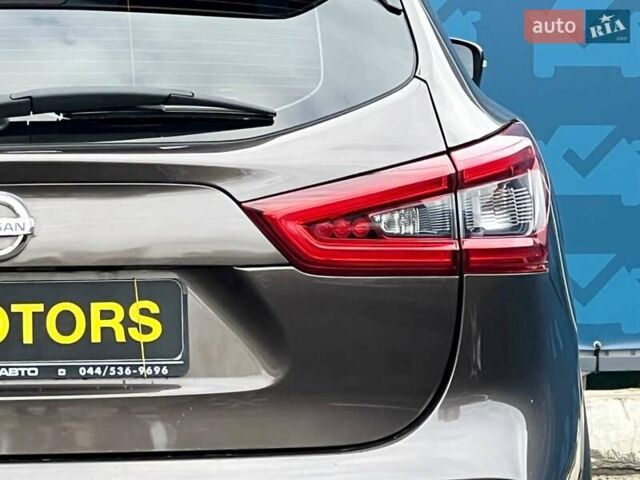 Коричневый Ниссан Кашкай, объемом двигателя 2 л и пробегом 103 тыс. км за 17800 $, фото 7 на Automoto.ua