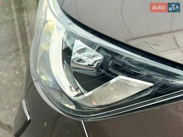 Коричневый Ниссан Кашкай, объемом двигателя 2 л и пробегом 103 тыс. км за 17800 $, фото 24 на Automoto.ua