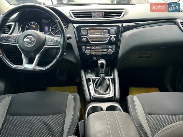 Коричневый Ниссан Кашкай, объемом двигателя 2 л и пробегом 103 тыс. км за 17800 $, фото 50 на Automoto.ua