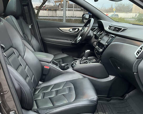 Коричневый Ниссан Кашкай, объемом двигателя 1.6 л и пробегом 138 тыс. км за 21900 $, фото 46 на Automoto.ua