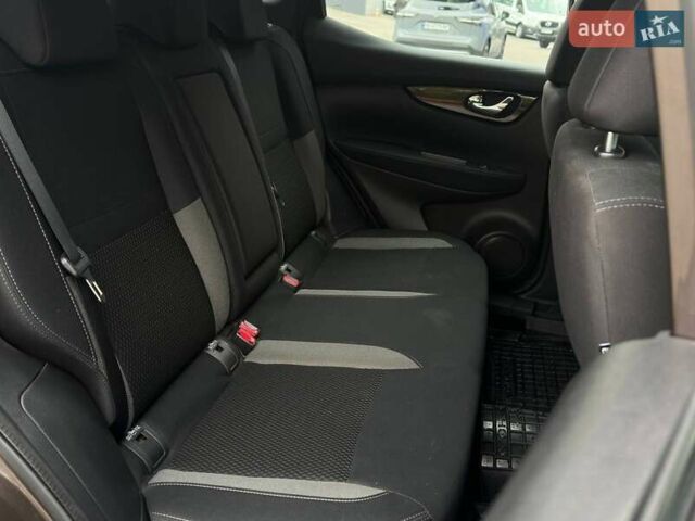 Коричневый Ниссан Кашкай, объемом двигателя 1.6 л и пробегом 55 тыс. км за 20200 $, фото 18 на Automoto.ua