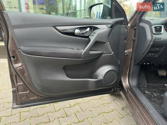 Коричневый Ниссан Кашкай, объемом двигателя 1.6 л и пробегом 55 тыс. км за 20200 $, фото 11 на Automoto.ua