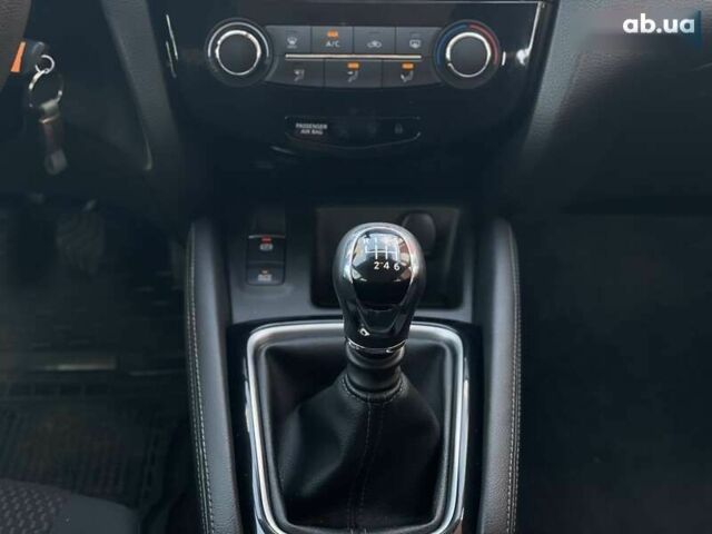 Коричневый Ниссан Кашкай, объемом двигателя 1.2 л и пробегом 53 тыс. км за 15999 $, фото 17 на Automoto.ua