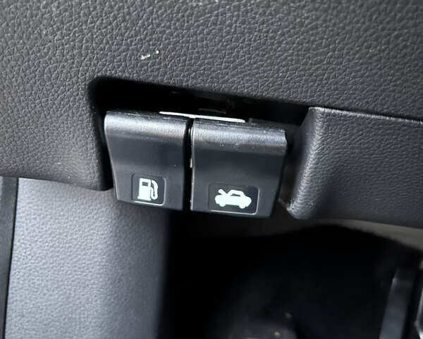 Коричневый Ниссан Кашкай, объемом двигателя 1.6 л и пробегом 138 тыс. км за 21900 $, фото 20 на Automoto.ua