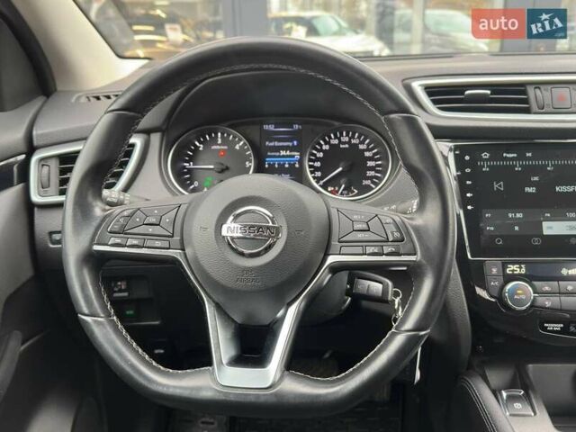 Коричневый Ниссан Кашкай, объемом двигателя 1.6 л и пробегом 55 тыс. км за 20200 $, фото 16 на Automoto.ua