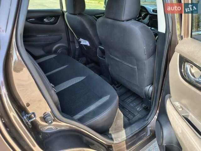 Коричневый Ниссан Кашкай, объемом двигателя 2 л и пробегом 73 тыс. км за 18000 $, фото 4 на Automoto.ua