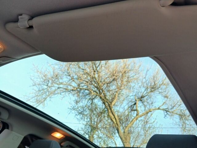 Красный Ниссан Кашкай, объемом двигателя 1.5 л и пробегом 250 тыс. км за 11700 $, фото 7 на Automoto.ua