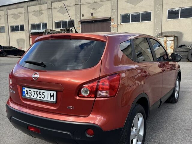 Красный Ниссан Кашкай, объемом двигателя 1.5 л и пробегом 261 тыс. км за 8500 $, фото 5 на Automoto.ua