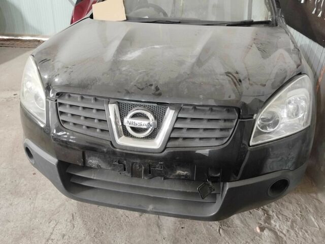 Красный Ниссан Кашкай, объемом двигателя 1.6 л и пробегом 176 тыс. км за 2500 $, фото 5 на Automoto.ua