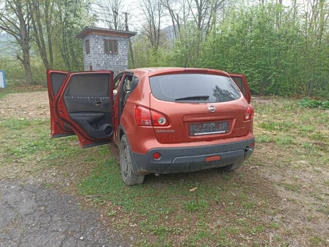 Красный Ниссан Кашкай, объемом двигателя 2 л и пробегом 209 тыс. км за 91500 $, фото 5 на Automoto.ua
