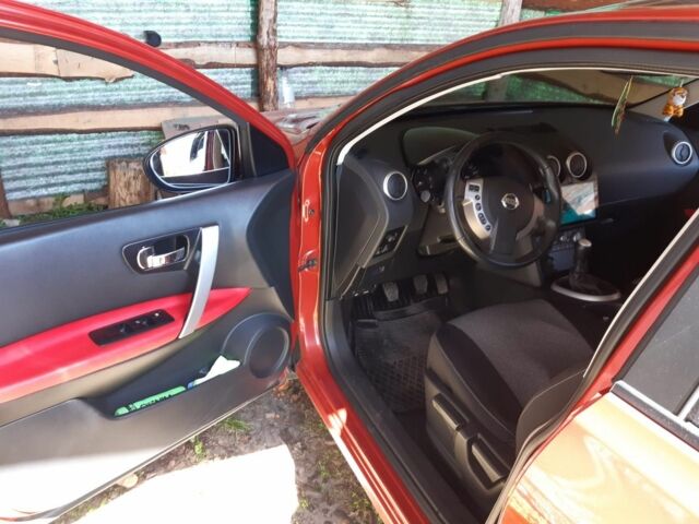 Червоний Ніссан Кашкай, об'ємом двигуна 1.5 л та пробігом 288 тис. км за 8000 $, фото 9 на Automoto.ua