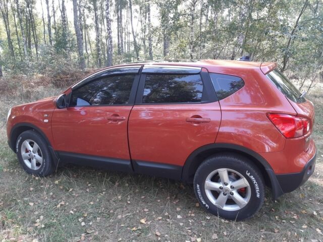 Червоний Ніссан Кашкай, об'ємом двигуна 1.5 л та пробігом 288 тис. км за 8000 $, фото 2 на Automoto.ua