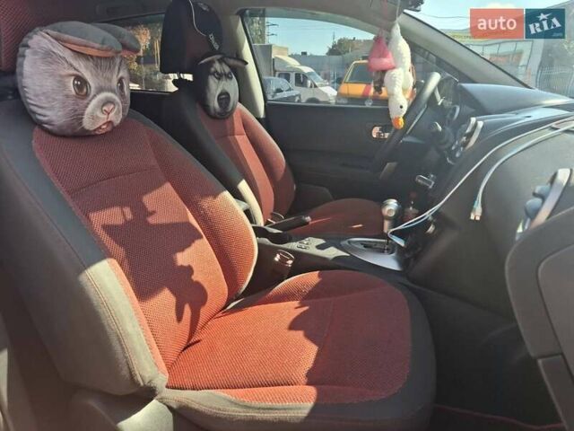 Красный Ниссан Кашкай, объемом двигателя 2 л и пробегом 178 тыс. км за 7499 $, фото 18 на Automoto.ua