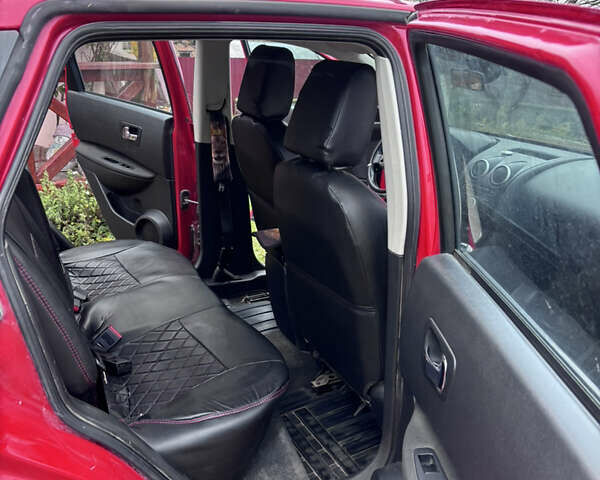 Красный Ниссан Кашкай, объемом двигателя 1.6 л и пробегом 170 тыс. км за 7250 $, фото 9 на Automoto.ua