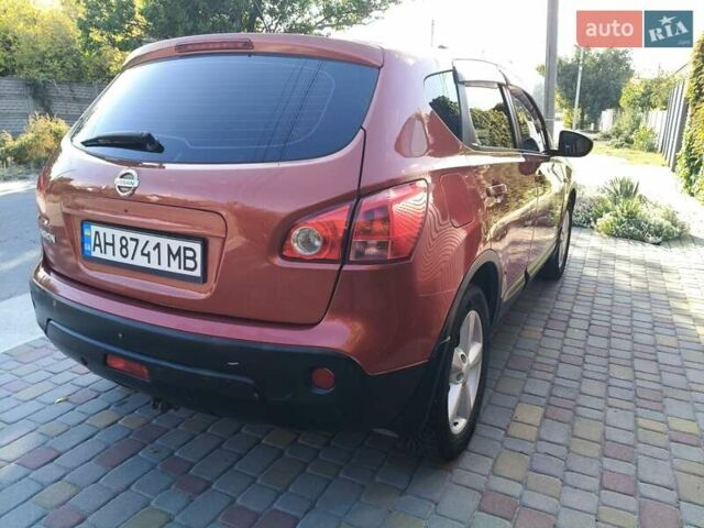 Красный Ниссан Кашкай, объемом двигателя 2 л и пробегом 205 тыс. км за 7700 $, фото 7 на Automoto.ua