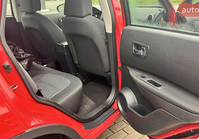 Червоний Ніссан Кашкай, об'ємом двигуна 2.02 л та пробігом 166 тис. км за 8400 $, фото 19 на Automoto.ua