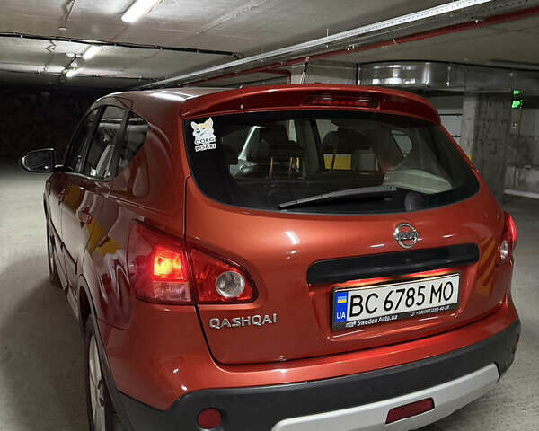 Красный Ниссан Кашкай, объемом двигателя 2 л и пробегом 305 тыс. км за 8500 $, фото 3 на Automoto.ua