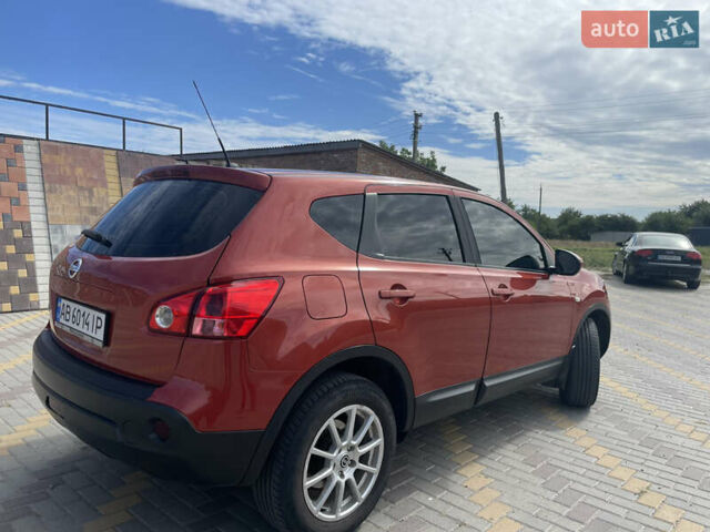 Красный Ниссан Кашкай, объемом двигателя 1.6 л и пробегом 218 тыс. км за 8800 $, фото 7 на Automoto.ua