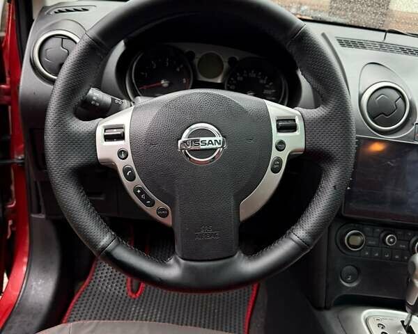 Красный Ниссан Кашкай, объемом двигателя 2 л и пробегом 300 тыс. км за 7500 $, фото 20 на Automoto.ua