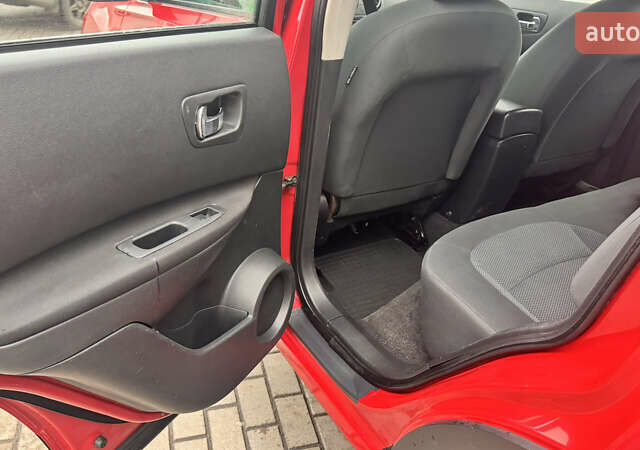 Червоний Ніссан Кашкай, об'ємом двигуна 2.02 л та пробігом 166 тис. км за 8400 $, фото 24 на Automoto.ua