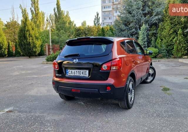 Красный Ниссан Кашкай, объемом двигателя 2 л и пробегом 273 тыс. км за 6200 $, фото 7 на Automoto.ua