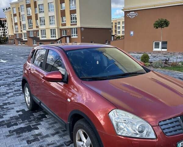 Красный Ниссан Кашкай, объемом двигателя 2 л и пробегом 219 тыс. км за 8500 $, фото 3 на Automoto.ua