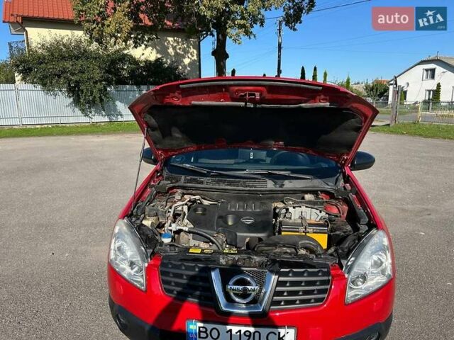 Красный Ниссан Кашкай, объемом двигателя 1.5 л и пробегом 228 тыс. км за 7200 $, фото 11 на Automoto.ua