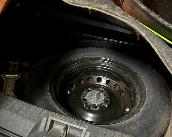 Красный Ниссан Кашкай, объемом двигателя 2 л и пробегом 305 тыс. км за 8500 $, фото 20 на Automoto.ua