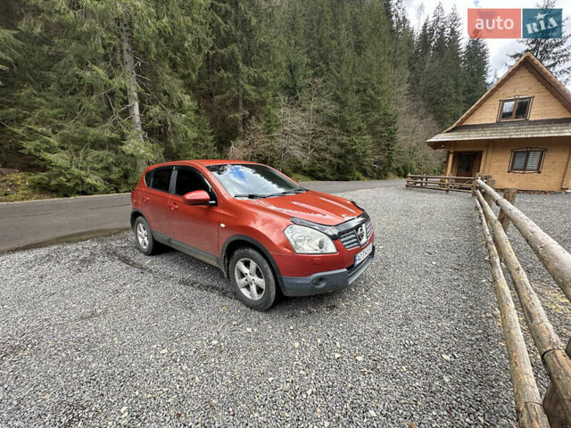 Красный Ниссан Кашкай, объемом двигателя 1.6 л и пробегом 305 тыс. км за 6500 $, фото 2 на Automoto.ua