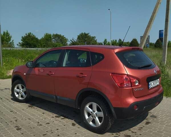 Красный Ниссан Кашкай, объемом двигателя 1.6 л и пробегом 197 тыс. км за 7500 $, фото 7 на Automoto.ua