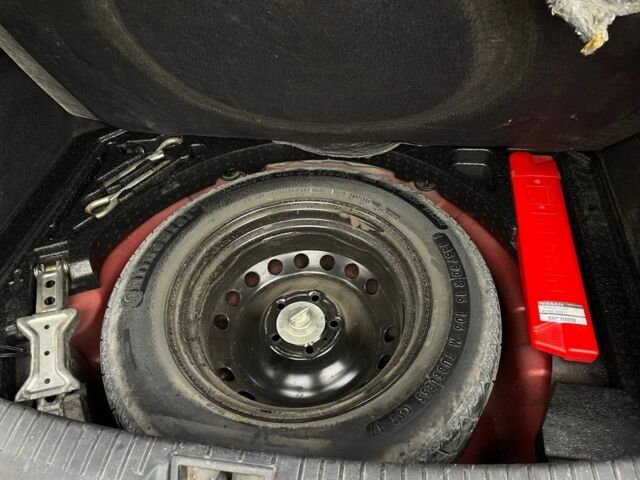 Червоний Ніссан Кашкай, об'ємом двигуна 1.5 л та пробігом 265 тис. км за 7700 $, фото 11 на Automoto.ua