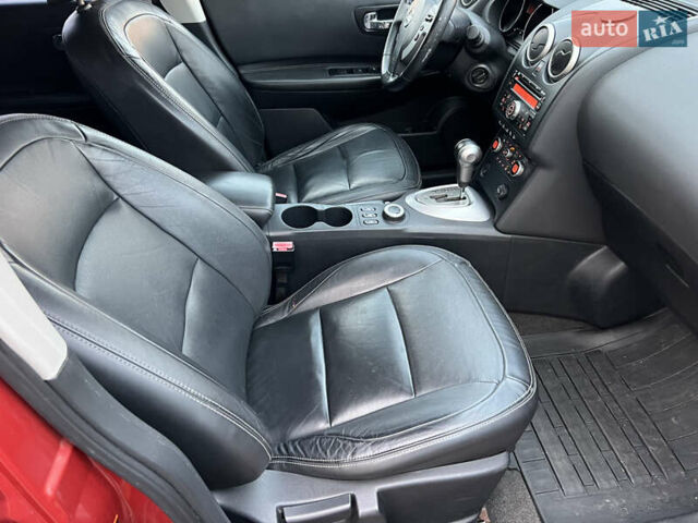 Ніссан Кашкай 2008 у Києві на Automoto.ua Червоний Ніссан Кашкай, об'ємом двигуна 2 л та пробігом 226 тис. км за 8000 $, фото 20 на Automoto.ua