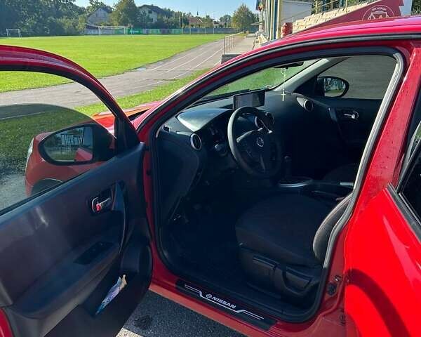 Красный Ниссан Кашкай, объемом двигателя 1.5 л и пробегом 228 тыс. км за 7200 $, фото 9 на Automoto.ua