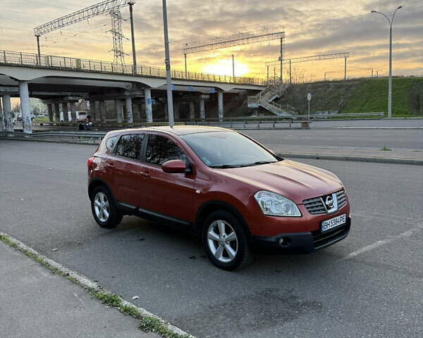 Красный Ниссан Кашкай, объемом двигателя 2 л и пробегом 235 тыс. км за 9900 $, фото 1 на Automoto.ua