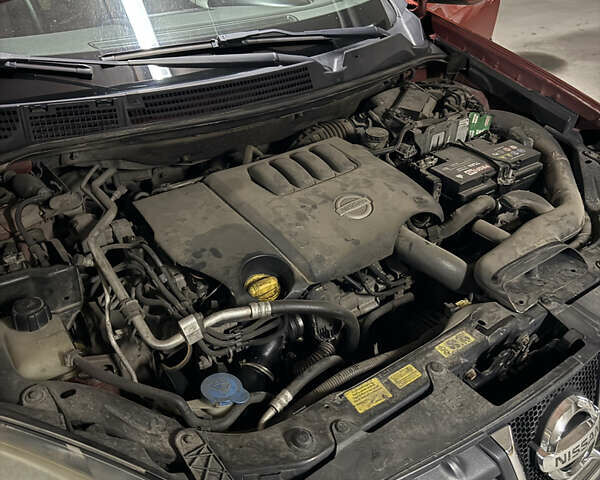 Красный Ниссан Кашкай, объемом двигателя 2 л и пробегом 305 тыс. км за 8500 $, фото 19 на Automoto.ua