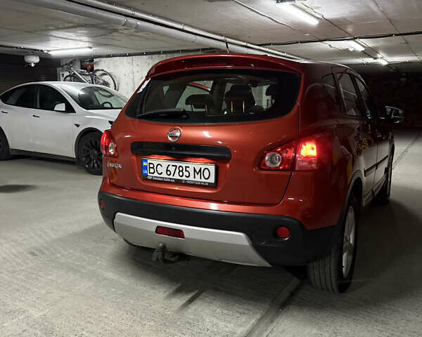 Красный Ниссан Кашкай, объемом двигателя 2 л и пробегом 305 тыс. км за 8500 $, фото 5 на Automoto.ua