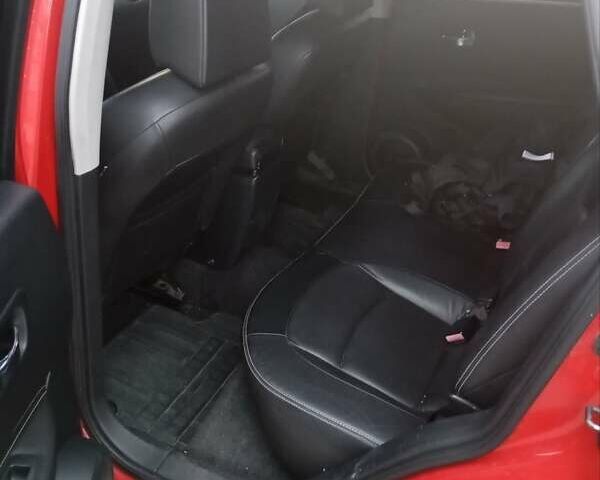 Ниссан Кашкай 2009 в Ковель на Automoto.ua Красный Ниссан Кашкай, объемом двигателя 2 л и пробегом 310 тыс. км за 6800 $, фото 2 на Automoto.ua