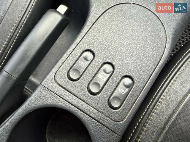 Ниссан Кашкай 2009 в Харькове на Automoto.ua Красный Ниссан Кашкай, объемом двигателя 2 л и пробегом 163 тыс. км за 7999 $, фото 26 на Automoto.ua