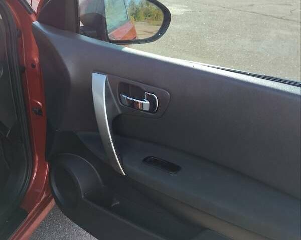 Червоний Ніссан Кашкай, об'ємом двигуна 1.5 л та пробігом 200 тис. км за 9000 $, фото 10 на Automoto.ua