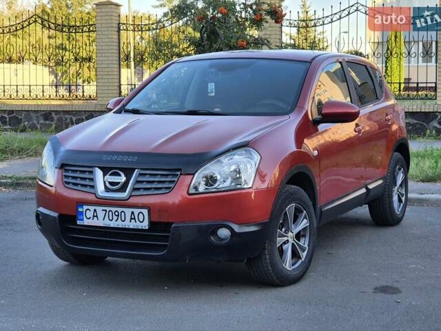 Красный Ниссан Кашкай, объемом двигателя 1.5 л и пробегом 215 тыс. км за 8700 $, фото 2 на Automoto.ua