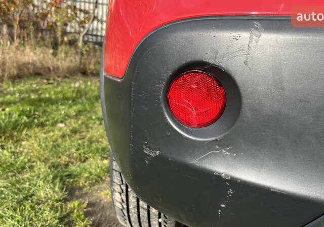 Красный Ниссан Кашкай, объемом двигателя 1.6 л и пробегом 197 тыс. км за 8600 $, фото 8 на Automoto.ua