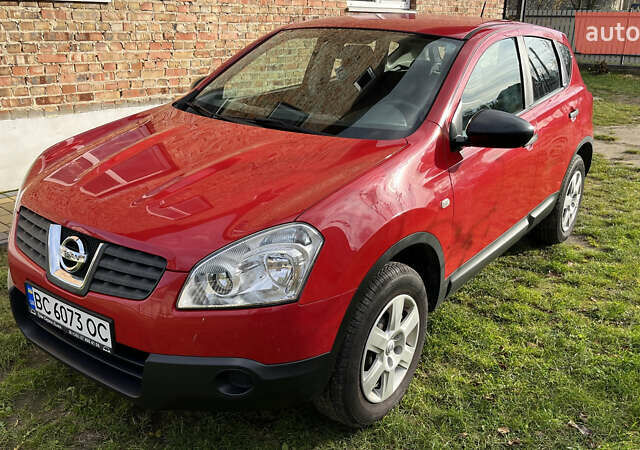 Красный Ниссан Кашкай, объемом двигателя 1.6 л и пробегом 197 тыс. км за 8600 $, фото 5 на Automoto.ua