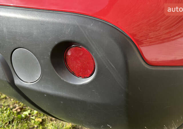 Красный Ниссан Кашкай, объемом двигателя 1.6 л и пробегом 197 тыс. км за 8600 $, фото 12 на Automoto.ua